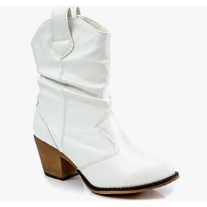 Charles Albert Women’s Short White Cowboy Boots